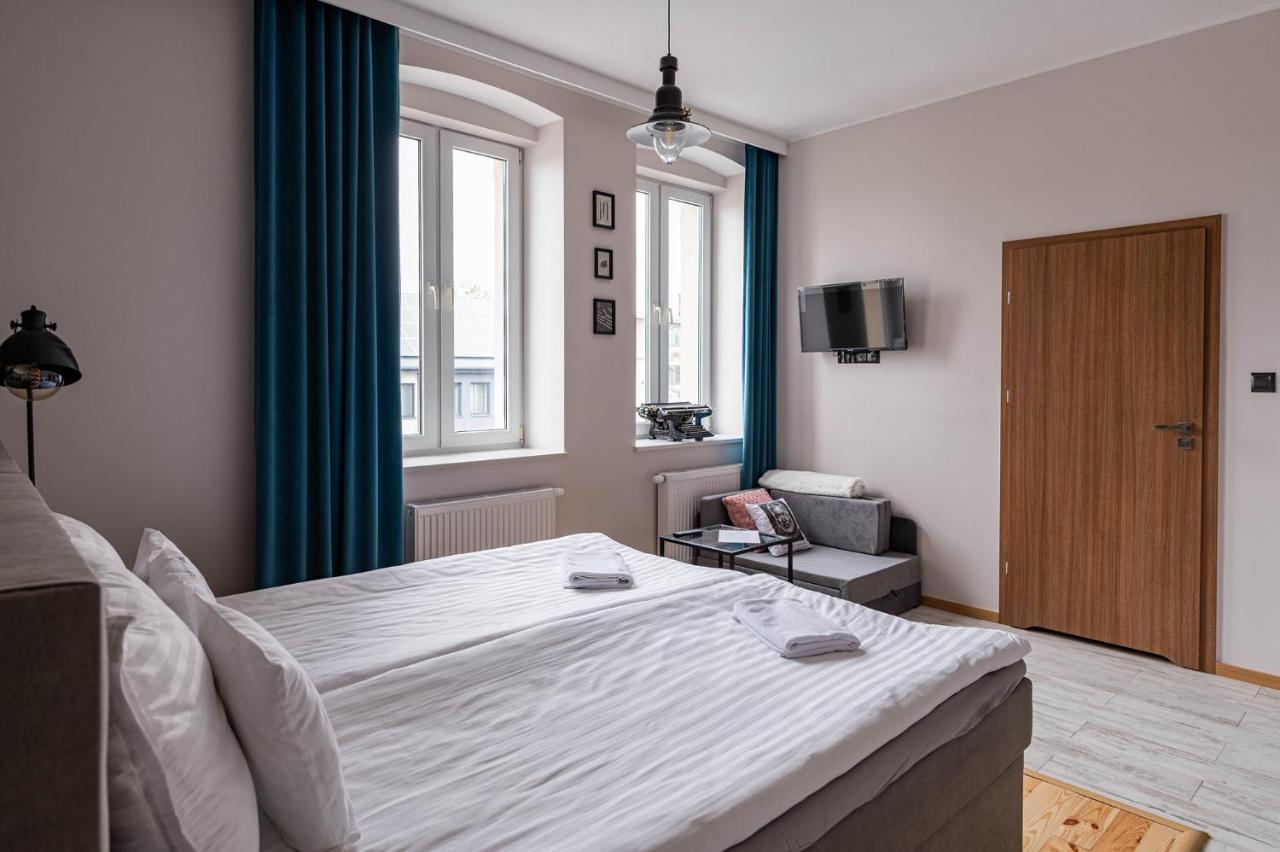 Apartamenty W Kamienicy Sieradz Luaran gambar