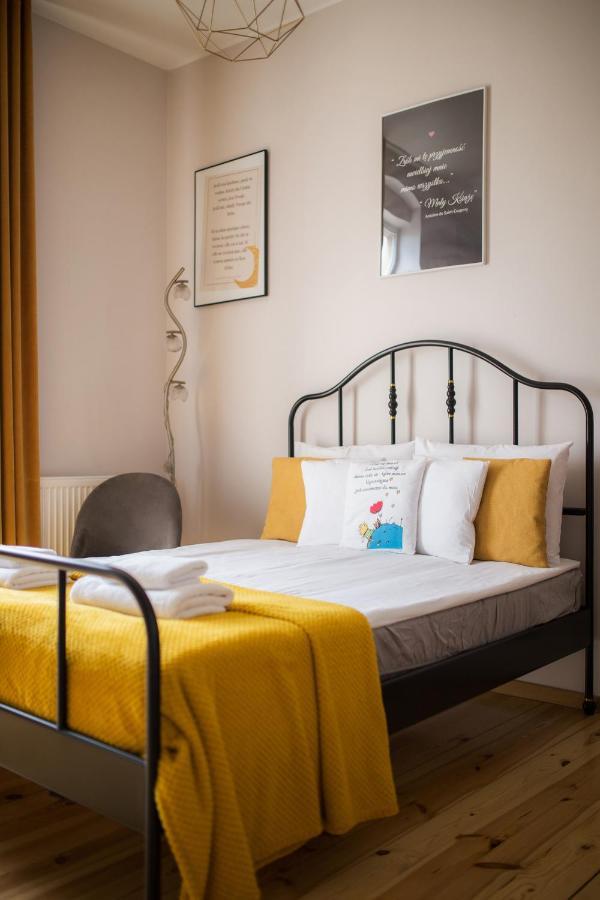 Apartamenty W Kamienicy Sieradz Luaran gambar