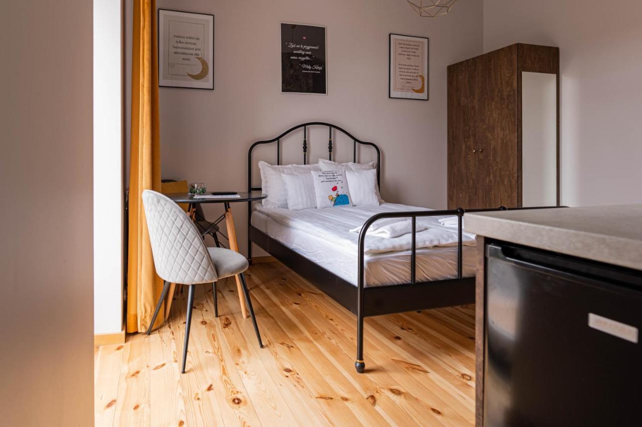 Apartamenty W Kamienicy Sieradz Luaran gambar